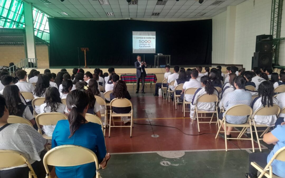 Charla Ciber Seguridad: 7 amistades peligrosas en Internet