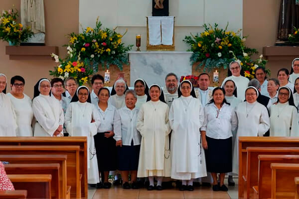 Dominicas de la Anunciata Dominicas de la Anunciata